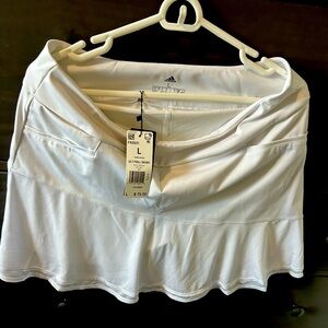 Brand new, never worn ladies Adidas golf skirt